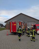 THW-Y - Fahrzeug im Wasser mit MiG Bild 1